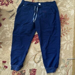 FIGS Zamora Scrub Pants